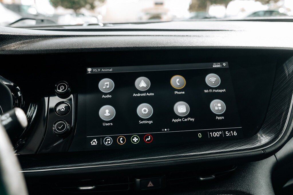 Used 2021 Buick Envision Essence w/ Sport Touring Package FWD image 32