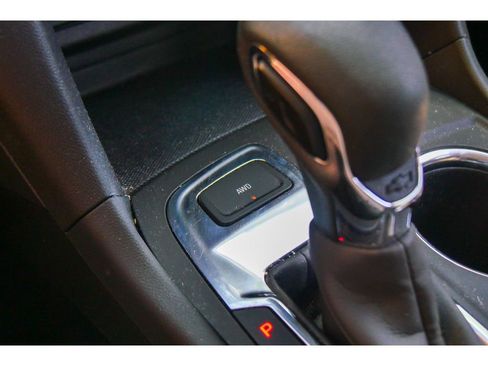 Used 2024 Chevrolet Equinox LT w/ LPO, Floor Liner Package AWD/4WD image 25