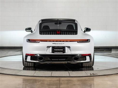 Certified 2024 Porsche 911 Carrera T RWD image 10