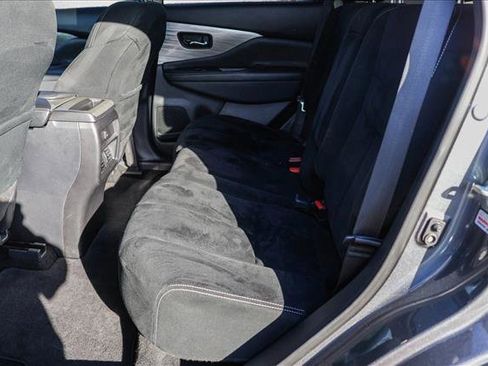 Used 2018 Nissan Murano SV w/ Premium Package image 25