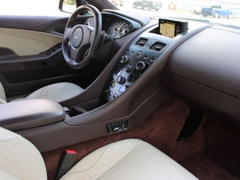 Used 2014 Aston Martin Vanquish Coupe RWD image 11