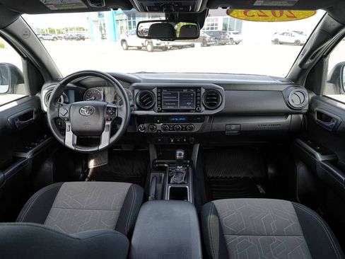 Used 2023 Toyota Tacoma TRD Off-Road AWD/4WD image 27