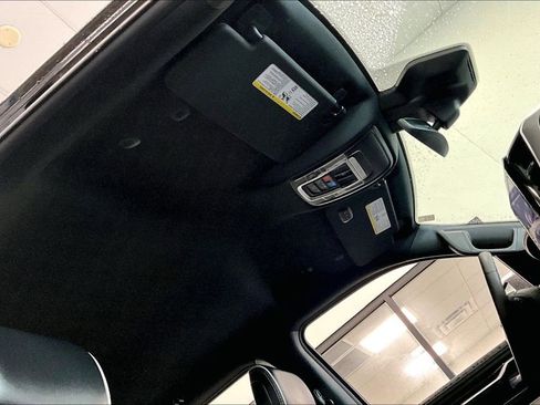 Used 2025 RAM 1500 Laramie w/ Sport Appearance Package AWD/4WD image 25
