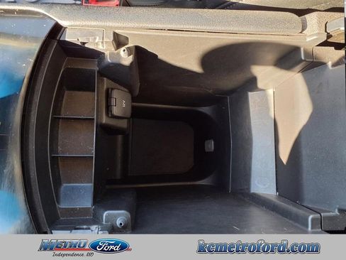 Used 2017 Ford Edge Titanium w/ Equipment Group 302A image 21