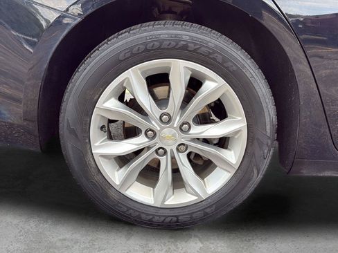 Used 2019 Chevrolet Malibu LT FWD image 23
