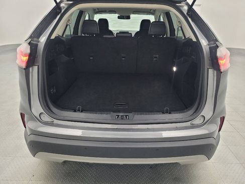 Used 2024 Ford Edge SEL image 29