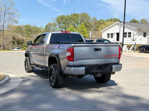 Used 2019 Toyota Tundra Limited w/ Limited Premium Package image 6