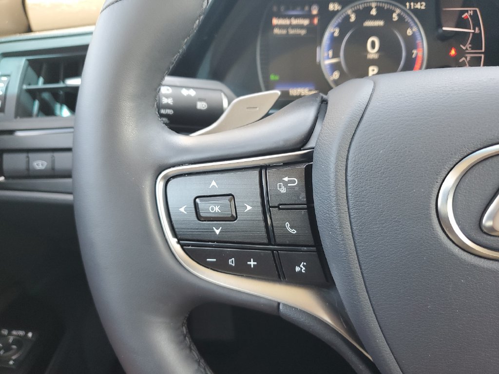 Used 2025 Lexus ES 350 w/ Premium Package FWD image 21