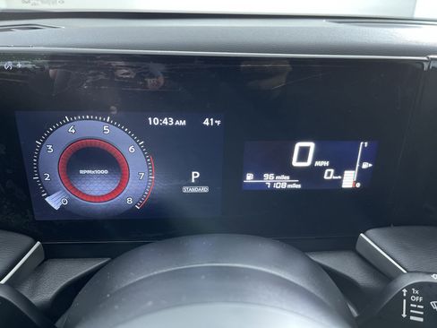 Certified 2025 Nissan Kicks S image 17