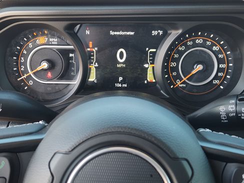 New 2025 Jeep Wrangler Unlimited Rubicon image 12