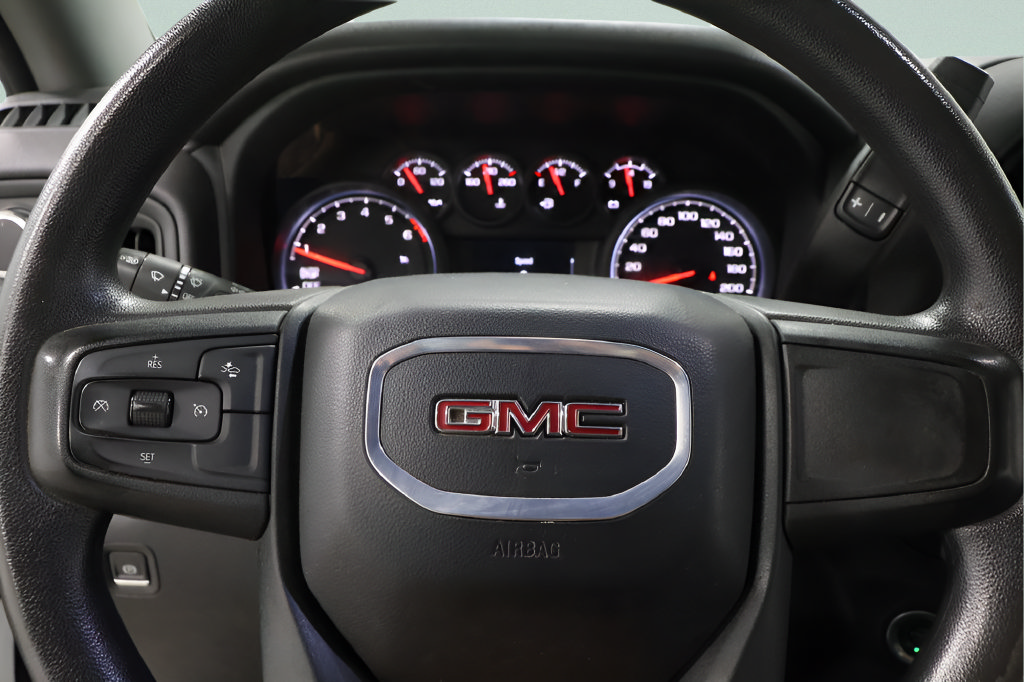Used 2024 GMC Sierra 1500 Pro w/ Graphite Edition AWD/4WD image 11