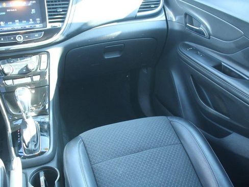 Used 2019 Buick Encore Sport Touring image 16