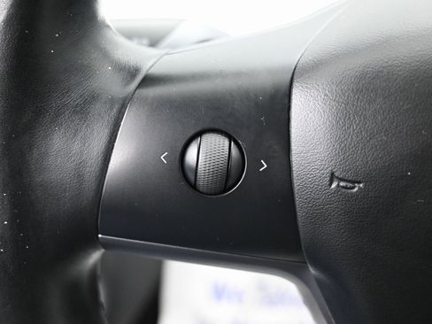 Used 2018 Tesla Model 3 Performance image 15