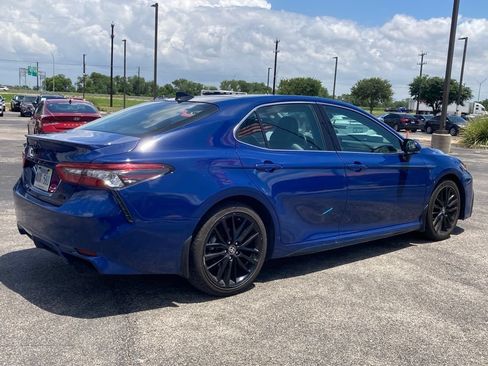 Used 2024 Toyota Camry XSE FWD image 5