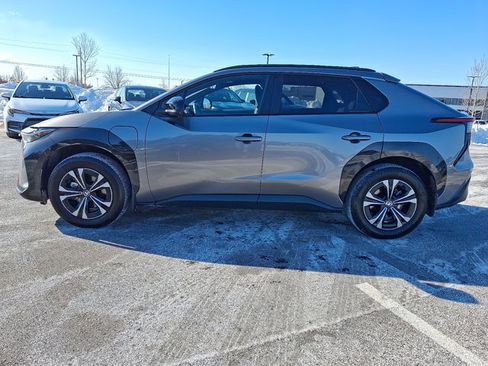 Used 2024 Toyota bZ4X XLE image 4