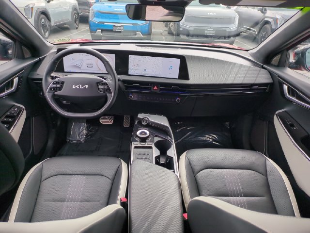 Certified 2022 Kia EV6 GT-Line RWD image 28