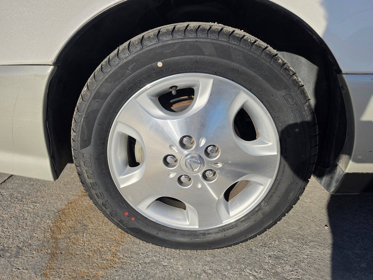 Used 2000 Lexus ES 330 FWD image 46