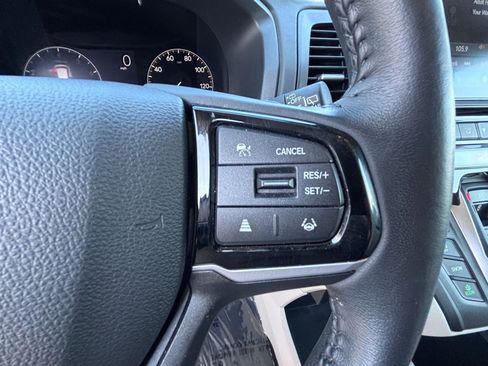Certified 2025 Honda Odyssey EX-L image 26