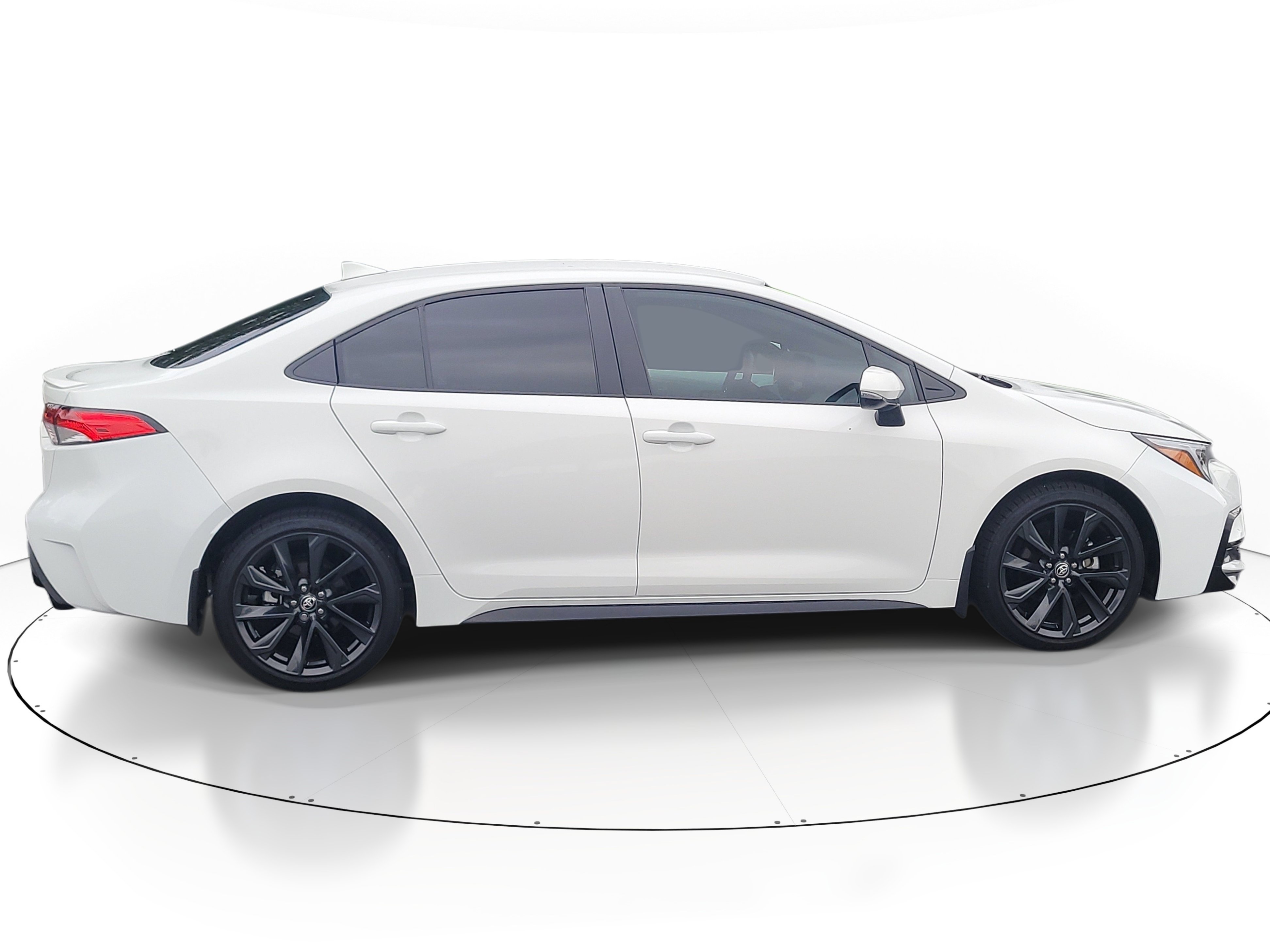 Certified 2025 Toyota Corolla SE FWD image 7