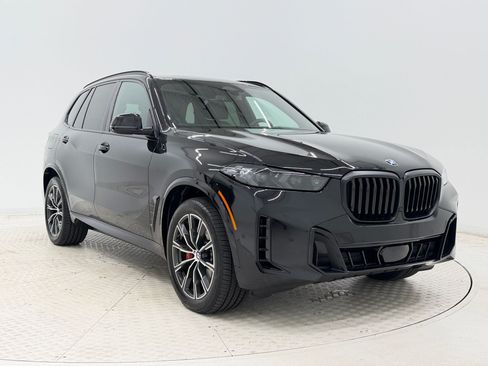 Certified 2026 BMW X5 xDrive40i w/ M Sport Package AWD/4WD image 7