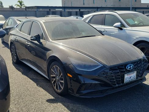 Used 2020 Hyundai Sonata SE w/ Cargo Package FWD image 3