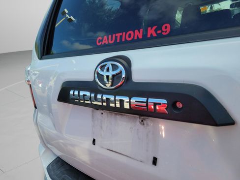 Used 2015 Toyota 4Runner Trail Premium AWD/4WD image 22