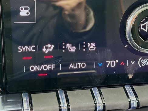 New 2026 GMC Yukon AT4 w/ AT4 Premium Plus Package AWD/4WD image 15
