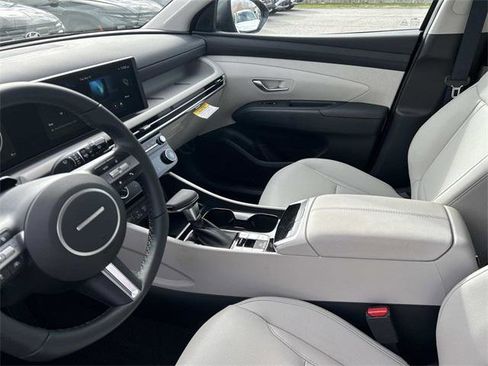New 2026 Hyundai Tucson SEL image 8