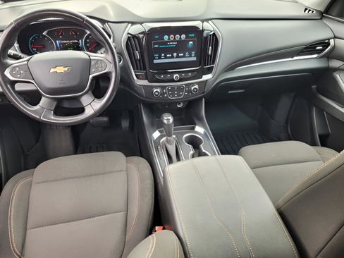 Used 2019 Chevrolet Traverse LT image 25