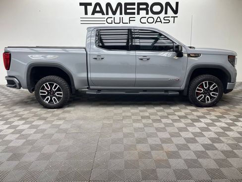 Used 2024 GMC Sierra 1500 AT4 w/ AT4 Preferred Package AWD/4WD image 15