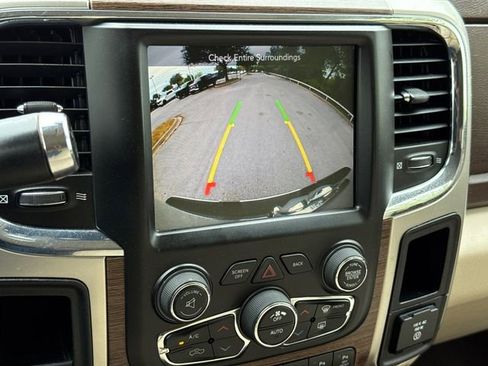 Used 2016 RAM 2500 Laramie RWD image 24