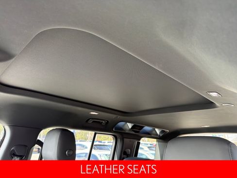 Used 2025 Land Rover Defender 110 S AWD/4WD image 22
