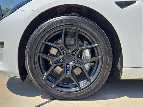 Used 2023 Tesla Model 3 Standard Range RWD image 12