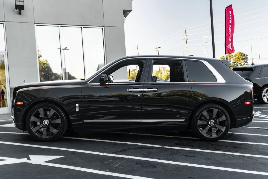 Used 2019 Rolls-Royce Cullinan AWD/4WD image 6