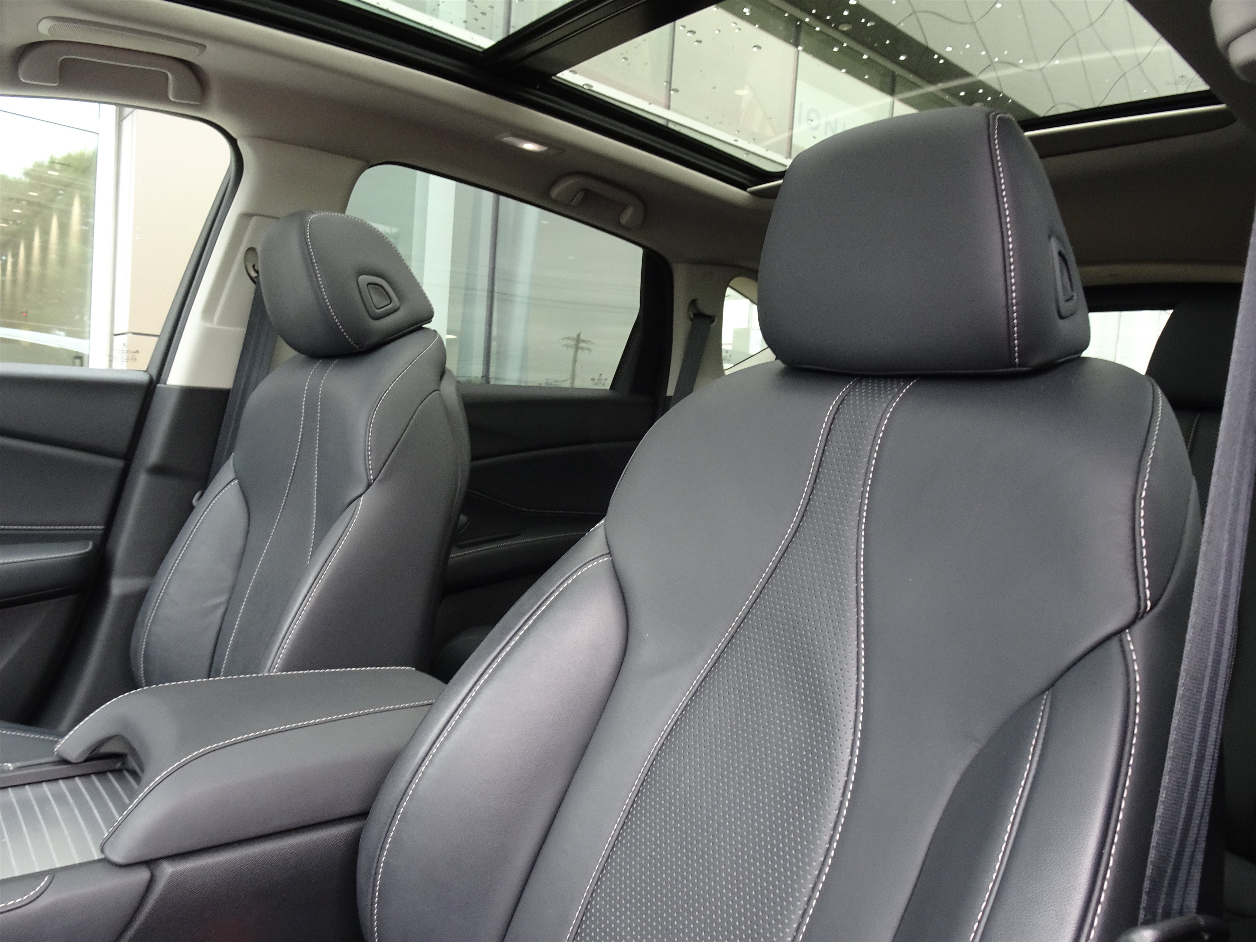 Used 2023 Acura RDX w/ Technology Package AWD/4WD image 10