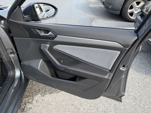 New 2025 Volkswagen Jetta SE image 20