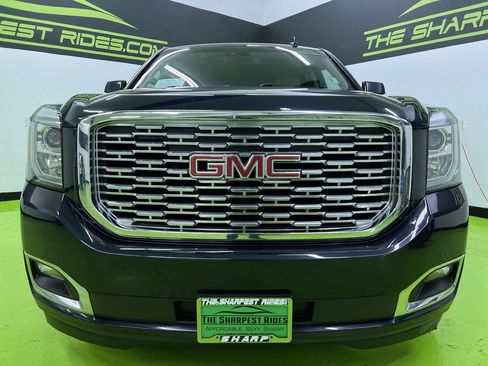 Used 2018 GMC Yukon Denali w/ Denali Ultimate Package AWD/4WD image 3