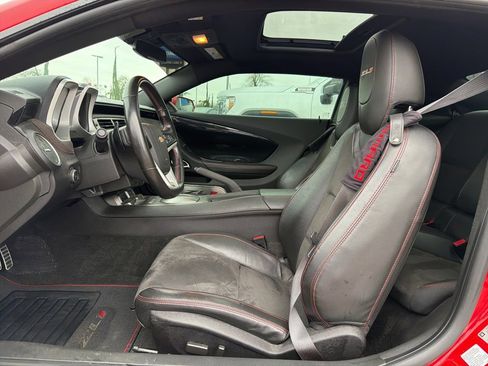 Used 2014 Chevrolet Camaro ZL1 w/ Gray Stripe Package image 14