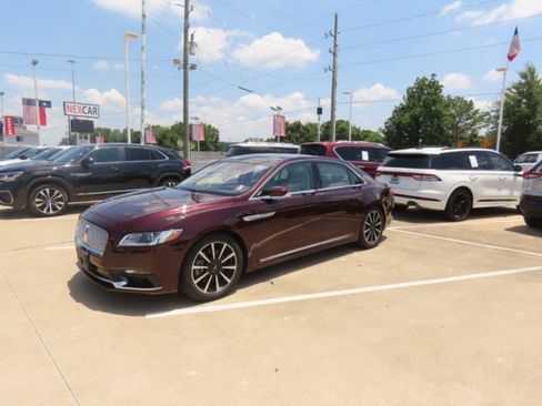 Used 2020 Lincoln Continental Reserve FWD image 2