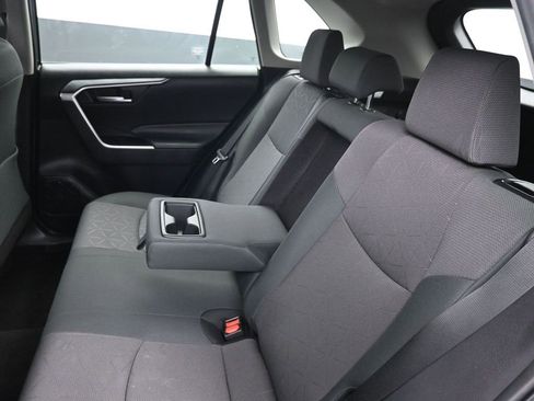 Used 2024 Toyota RAV4 XLE image 32