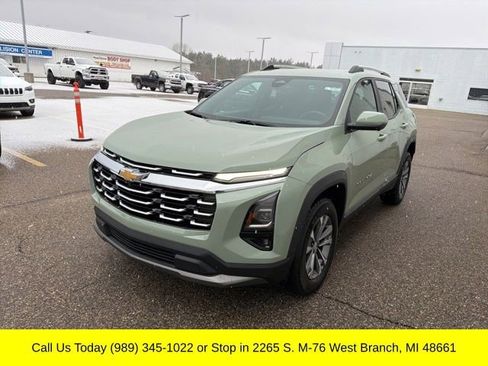 Used 2025 Chevrolet Equinox LT w/ Convenience Package II AWD/4WD image 7