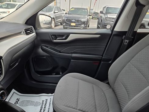 Used 2022 Ford Escape SE w/ Convenience Package AWD/4WD image 14