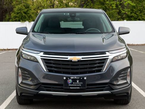 Used 2023 Chevrolet Equinox LT AWD/4WD image 2