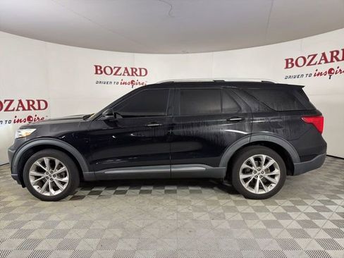 Used 2021 Ford Explorer Platinum w/ Equipment Group 601A AWD/4WD image 4