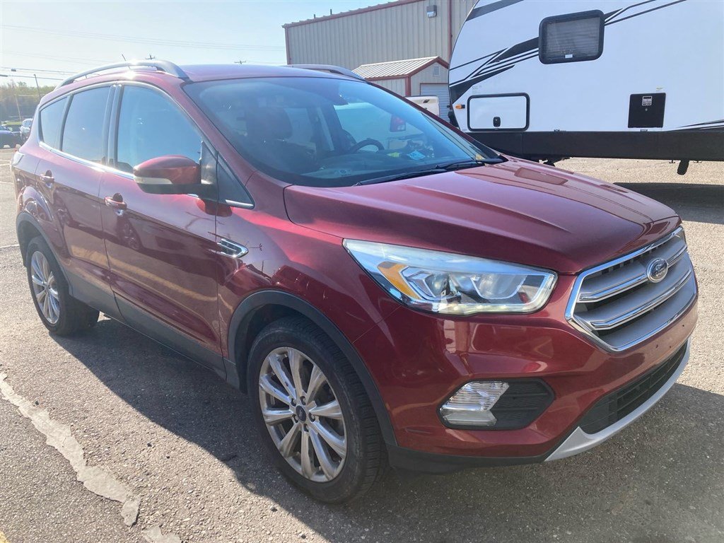 Used 2017 Ford Escape Titanium AWD/4WD image 2