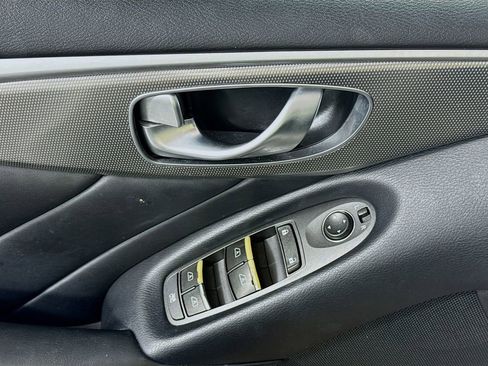 Used 2014 INFINITI Q50 Sport w/ Moonroof Package image 22