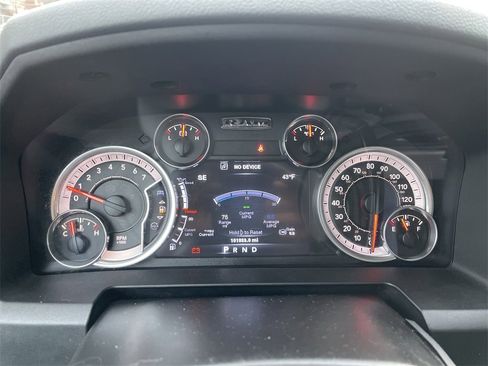 Used 2013 RAM 2500 Big Horn image 17