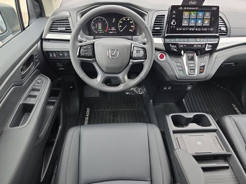 New 2026 Honda Odyssey EX-L image 8