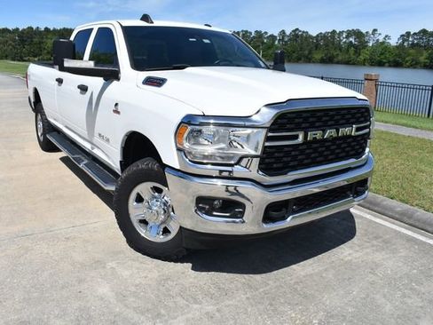 Used 2022 RAM 2500 Tradesman w/ Towing Technology Group AWD/4WD image 2