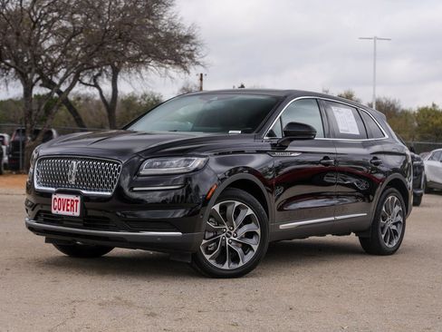 Used 2022 Lincoln Nautilus Reserve image 1